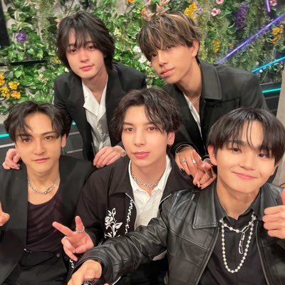 namalemon_Besty's profile picture. 2020年4月 📺で衝撃を受けたSKY-HIの高速ラップ⚡️2021年ザストからの箱沼💫 BE:FIRST最推🐬🐧🤍生🍋サワーをこよなく愛す玉ベスです。よろしくおねがいします🤍無言フォロー失礼します。BESTYさん達と仲良くなりたい♡ STARGLOW 即沼♡51💥♡