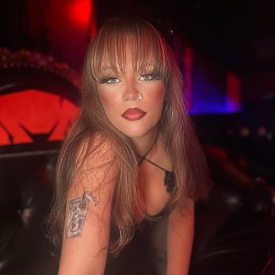 heluvsloco's profile picture. 21 ✨ Designer dreams & dirty thoughts 💋 Spoiled, sassy & always in control 💎 You bring the attention—I’ll bring the attitude 😘 DM me with special requests 😏