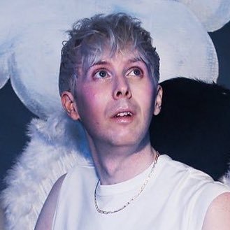 edensnotonfire's profile picture. phil trash #2 ~ ⚞•⚟