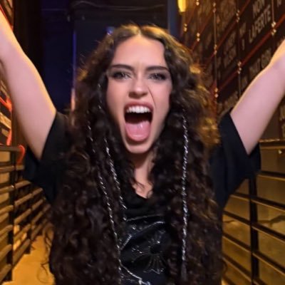 lolatunged's profile picture. 