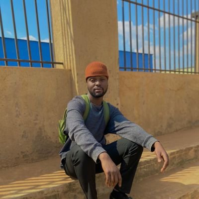 SVMA_JR's profile picture. Manchester United fan, Studying PSM, diploma in compelling business online presence. proverbs 31 v 10-31