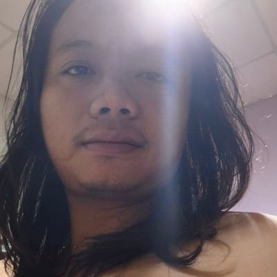 chaiyaphit30's profile picture. กดติดตามด้วยนะครับ
E - mail : angtyuiangtyui@gmail.com