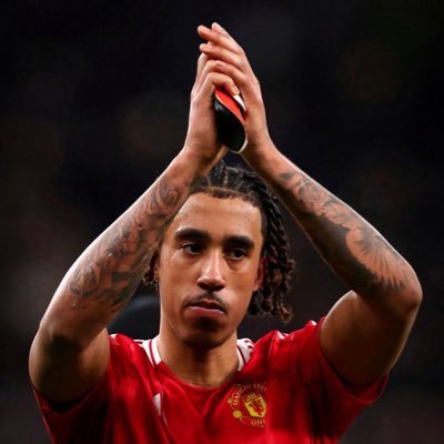 sneppy___'s profile picture. lmao. Red Manchester⚽️⚽️🏅🎖🚨❤️🛑🔴🔴🟥