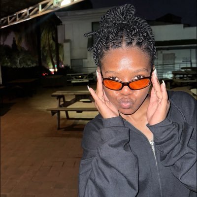 Mhonarissaa's profile picture. 