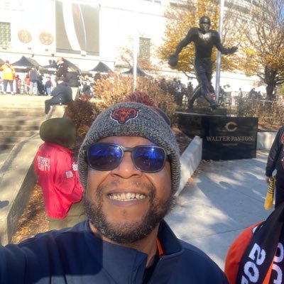 wenhardy's profile picture. Alternative thinker - Husband - Father - Friend - Audiophile - Music Lover - Critic of Cowards and Wackness - All Tweets are Mine