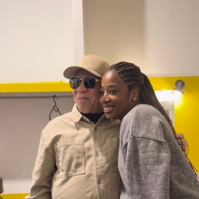 awacmra's profile picture. 2089 bride to be | salif keita fan account