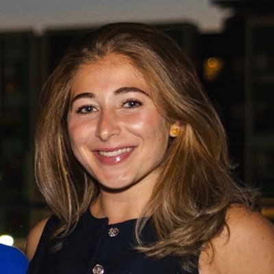 LunaBitar's profile picture. 22 | Syrian | living proof you can be blonde *and* deploy