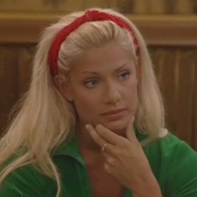 mirsweetener's profile picture. big brother enthusiast