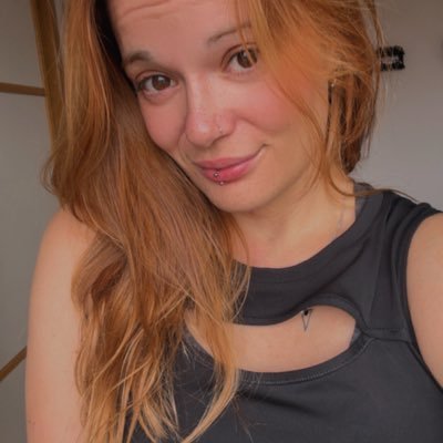 irevalkisweet's profile picture. 𝚜𝚑𝚎/𝚑𝚎𝚛 🍄📿