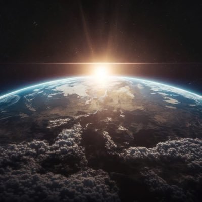 thelighfollower's profile picture. Getting closer to your Favorite Artist