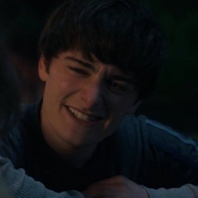 miwiseven's profile picture. 