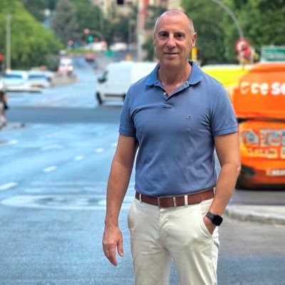 RRony51143's profile picture. Hi, I’m Arthur👋 Loving life, good vibes, and real talk. Open to new friends — say hi and let’s chat! 🌿