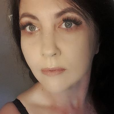 MariaPIreland's profile picture. Personality comes from the ❤️
Gospel Bible Believing Christian ✝️ 🕎(not RC/COI). Truth will always be toxic to the receiver when they choose to entertain lies.