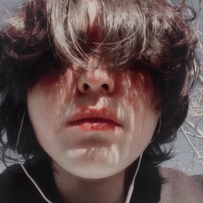 xuiense's profile picture. darkness