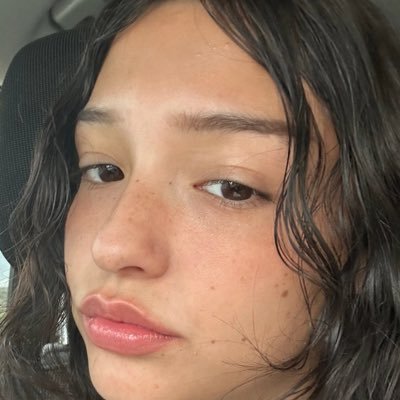 AmiaThebratt's profile picture. 22 years young, ♋️ I am best known for looking like a Plasterers Radio