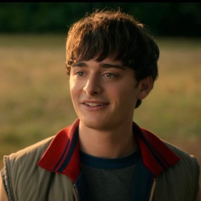 livvyviis's profile picture. |✧ do you remember the first day that we met? 🚲📻 ✧ | she/her |🐰🩵|