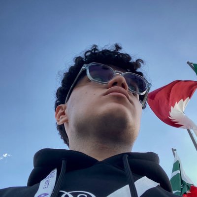 lx6la's profile picture. 