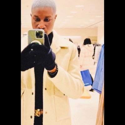 brianxotis's profile picture. Travel,Tech & Business.