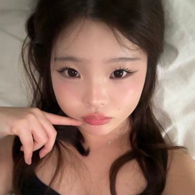 27onz's profile picture. 