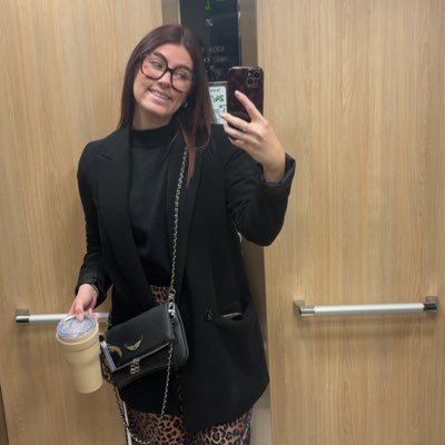 JulienLisa2's profile picture. لِيزَة♥️