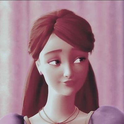 oelarah's profile picture. 