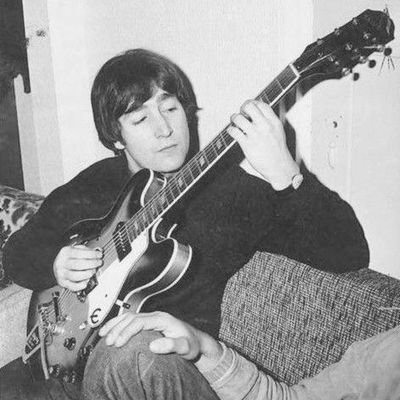 4l4n_zzz's profile picture. lo/ser
The Beatles, blur & Joan Jett