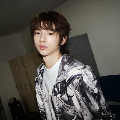 coertisjuhoon's profile picture. a cat-person? yep, that’s me.