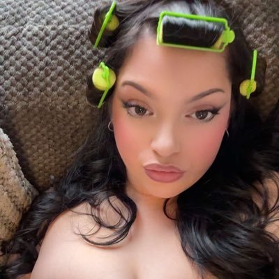 loyaasofi's profile picture. 