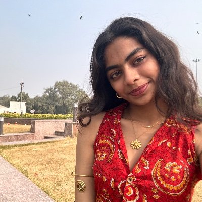 miniidlyluvr's profile picture. law, politics & tennis.