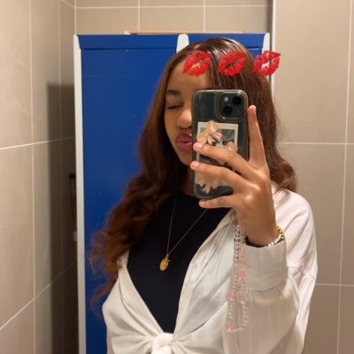 kng_mlb's profile picture. 🥂 🥲 8.4.3