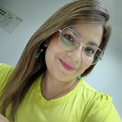 Chechy2780's profile picture. #NoTeJuntesConEsaChusma
#LaSeñoraDeLosBloqueos #VeteranaForever 
No explico mis tuits