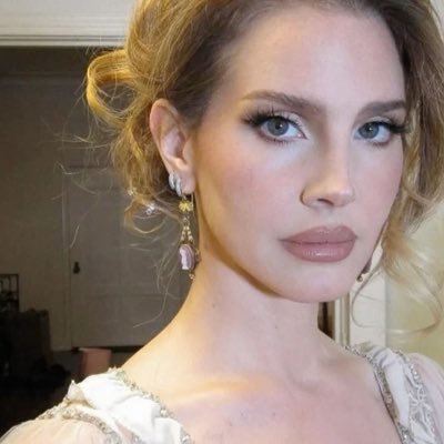 dorothesue's profile picture. hope you’re feeling lucky