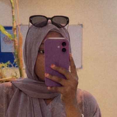 helsynta's profile picture. 