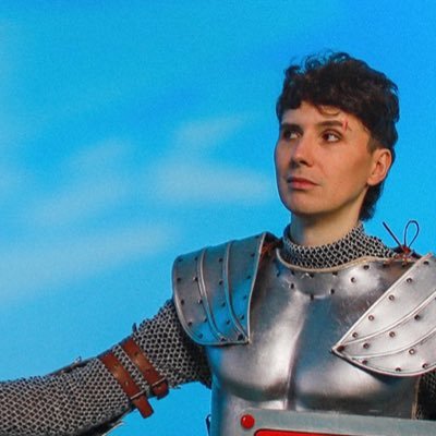 bratphan's profile picture. 28 // uk