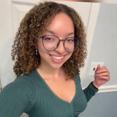 AlexRose831399's profile picture. 