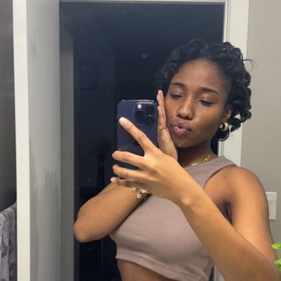 Fairy555Njideka's profile picture. ⚖️ LLB GRADUATE