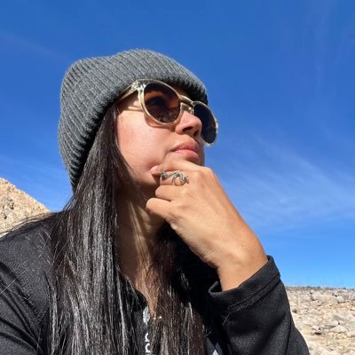 malalavelasquez's profile picture. Mamá, Doctora Internista, Gerente de Salud, ex Docente Universitaria, Born Again by Christ. Nerd&Child at the same time!