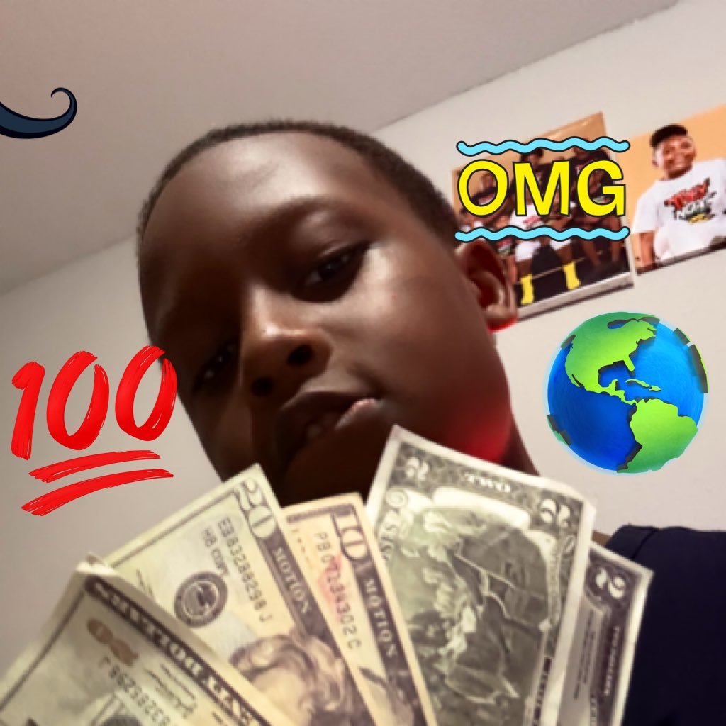 Legendogcg's profile picture. Wsp bro my name is legend and I love my lil brother and my mom and dad and cousins and my grandma and grandad and my friends