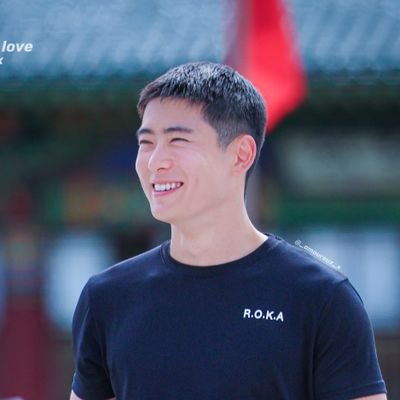 moonlitpagess_'s profile picture. only for 정재현 ❥ 이민형 ❥ 이제노 ˘‌ᵕ˘‌