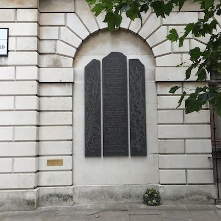 GetReal1381's profile picture. Apparently I'm riding a right wing bandwagon.. who knew? 🤷‍♀️

Women fought & died for their rights, we shouldn't have to do it again! 
💚🤍💜