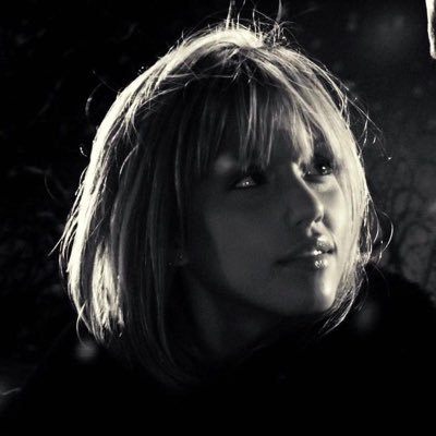 elysianfps's profile picture. 1of1 F/A val @stizzyrl ♡