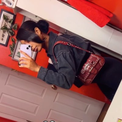 AbsolutelyAmb_'s profile picture. little miss perfect 🎀 | CBFW 💋