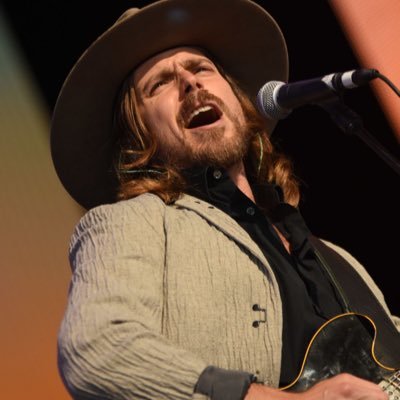 lukasnlson's profile picture. 