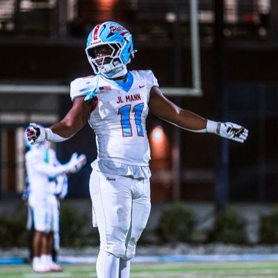 jdrxp23's profile picture. Linebacker/Hybrid @ J.L. Mann High School/ 5”10. 200 lbs. C/O 26’. 3.8 GPA. jdrxp23@gmail.com /squat - 415/bench - 300/clean - 265/8645186557