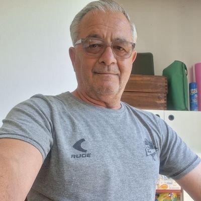 Juan34592049's profile picture. ARGENTINO:Pincharata,anti k,anti peronista,anti zurdaje,anti Lla.Cero Obsecuencia, no le lamo el culo a nadie mucho menos a políticos O PARTIDOS POLÍTICOS.