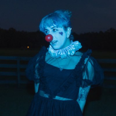 squidtgirl's profile picture. Persian like a cat, trans like a dog