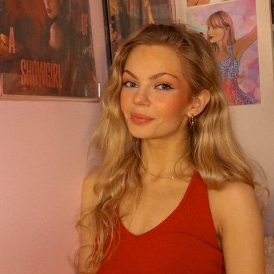 rachellord22's profile picture. Lover of cats, musicals, horror films and Taylor Swift. All views my own!