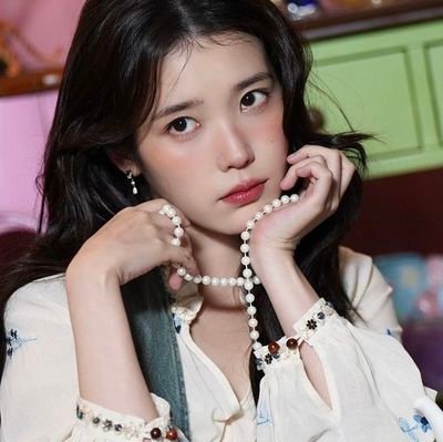 vanteggkloops's profile picture. Drinking coffee with Joonie☕️

•BTS, IU and Laufey
•Quackity, Roier
•PJO
🖤🩶🤍💜

(🚫AQUÍ NO HABLAMOS SOBRE POLÍTICA)