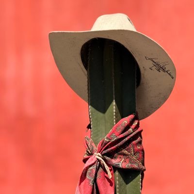 arturocks_'s profile picture. ur fave taurus - PR / Living legend you can look, but don’t touch!! 💥🐦‍🔥