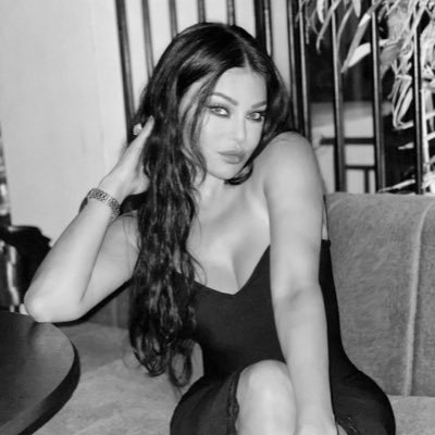 iisagii1's profile picture. ﴿وَيَسأَلونَكَ عَنِ الرّوحِ قُلِ الرّوحُ مِن أَمرِ رَبّي وَما أوتيتُم مِنَ العِلمِ إِلّا قَليلًا﴾🔅